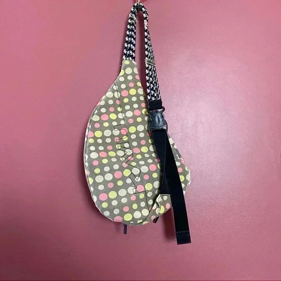 Kavu Poke Dot Backpack - Picture 7 of 7